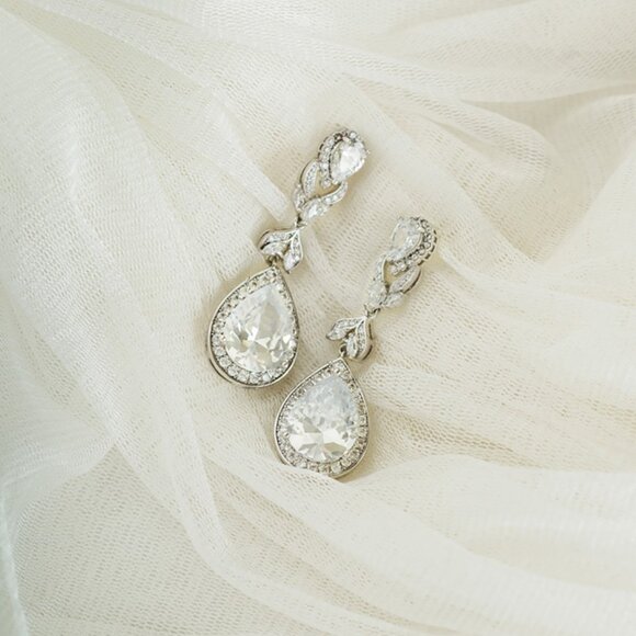 WEDDING EARRINGS SILVER LONG DROP CUBIC ZIRCONIA - Picture 7 of 7